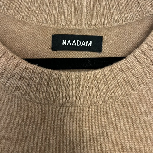 Nadaam Luxe Cashmere Oversized Crewneck Sweater in camel, size 3x. - Picture 2 of 4